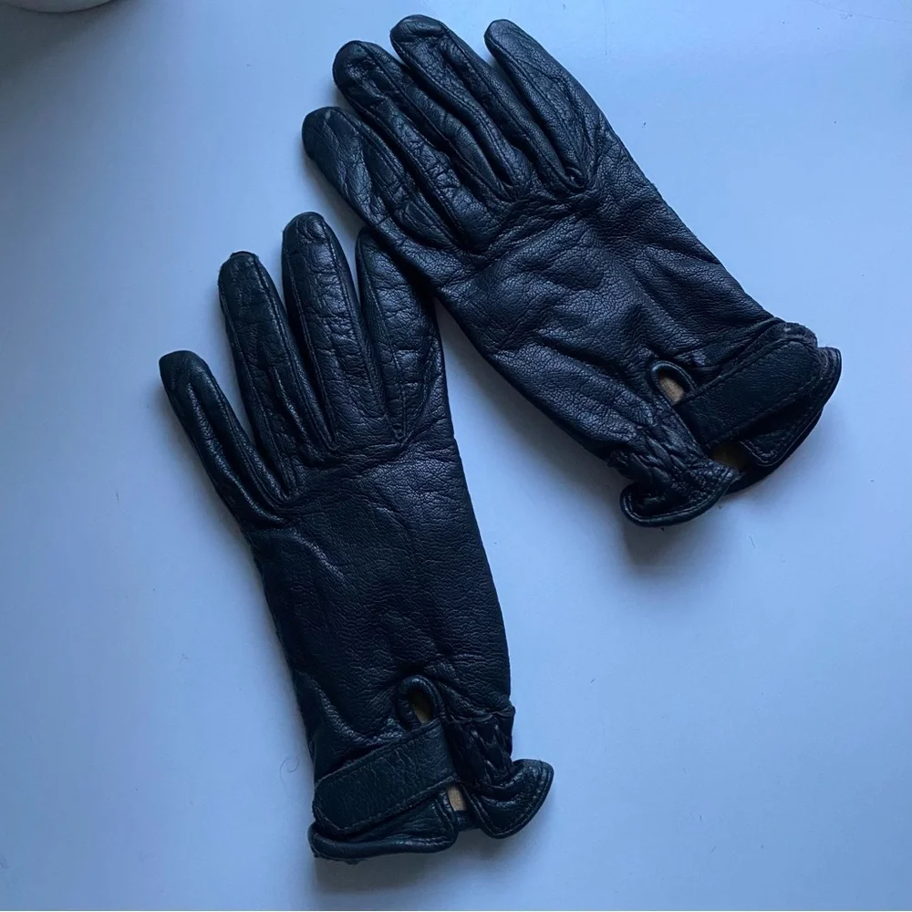 Women's Black Leather Gloves On a Velcro Size Small